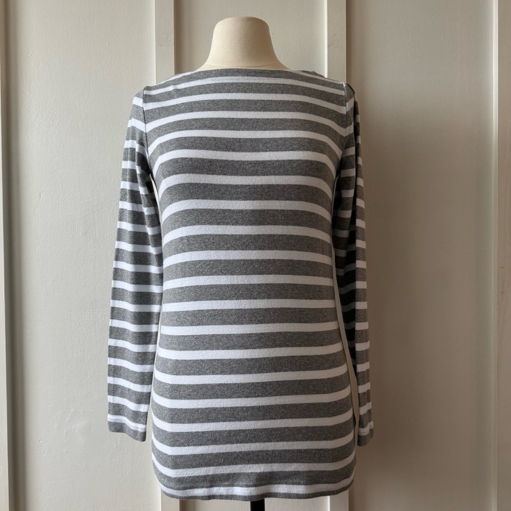 GAP Maternity Gray & White Striped Long Sleeve‎ Top | Size Medium